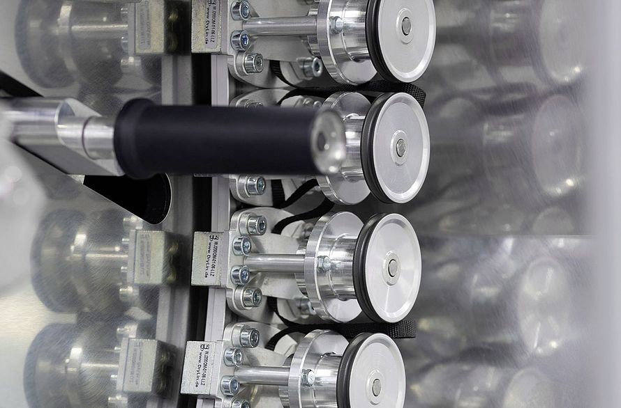 Barmag's semi-automated winding machine WINGS POY 2.0